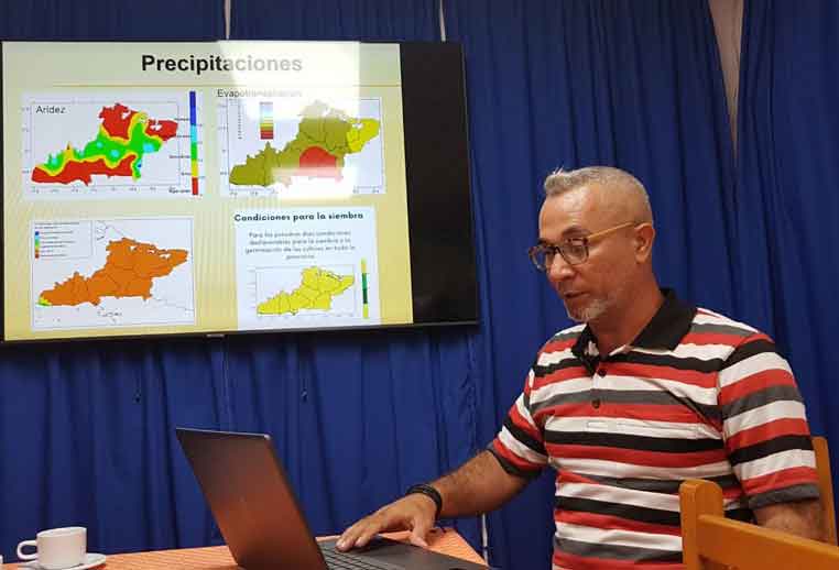 Yusniel Núñez Acosta, investigador agregado del Centro Meteorológico Provincial