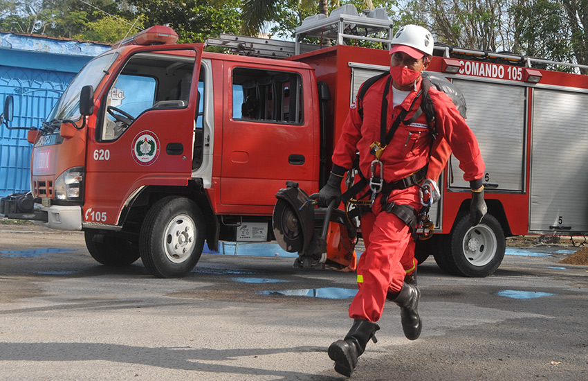 Las Tunas firefighters are always ready