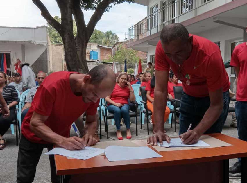 Trabajadores de Conalza firman en respaldo al pueblo Venezolano