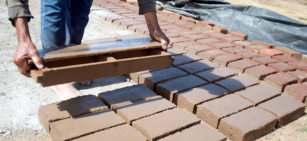 Las Tunas has a high potential in the use of clay for material construction manufacture.