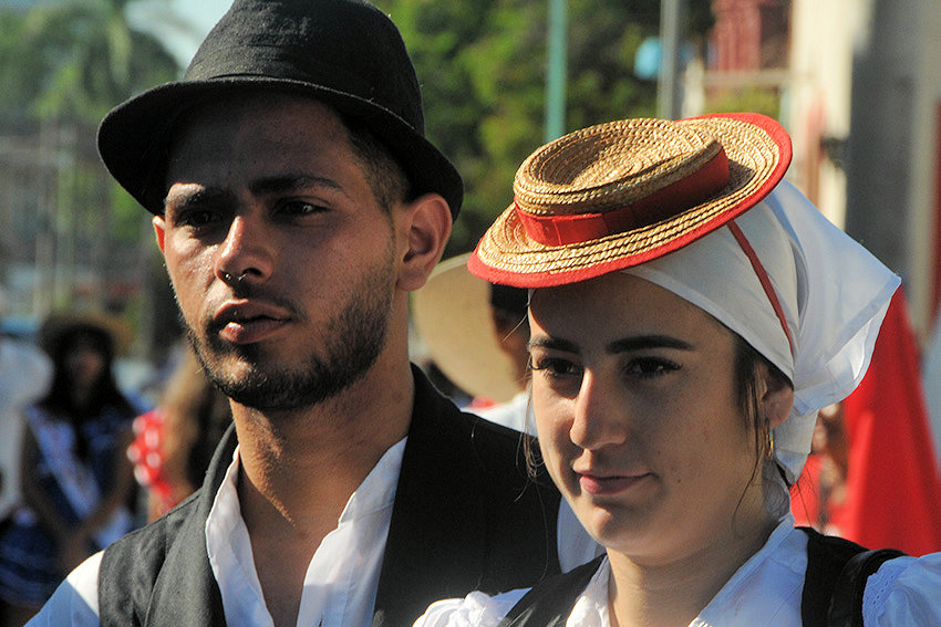 Artist from eight nations attend the Cucalambeana Fiesta.