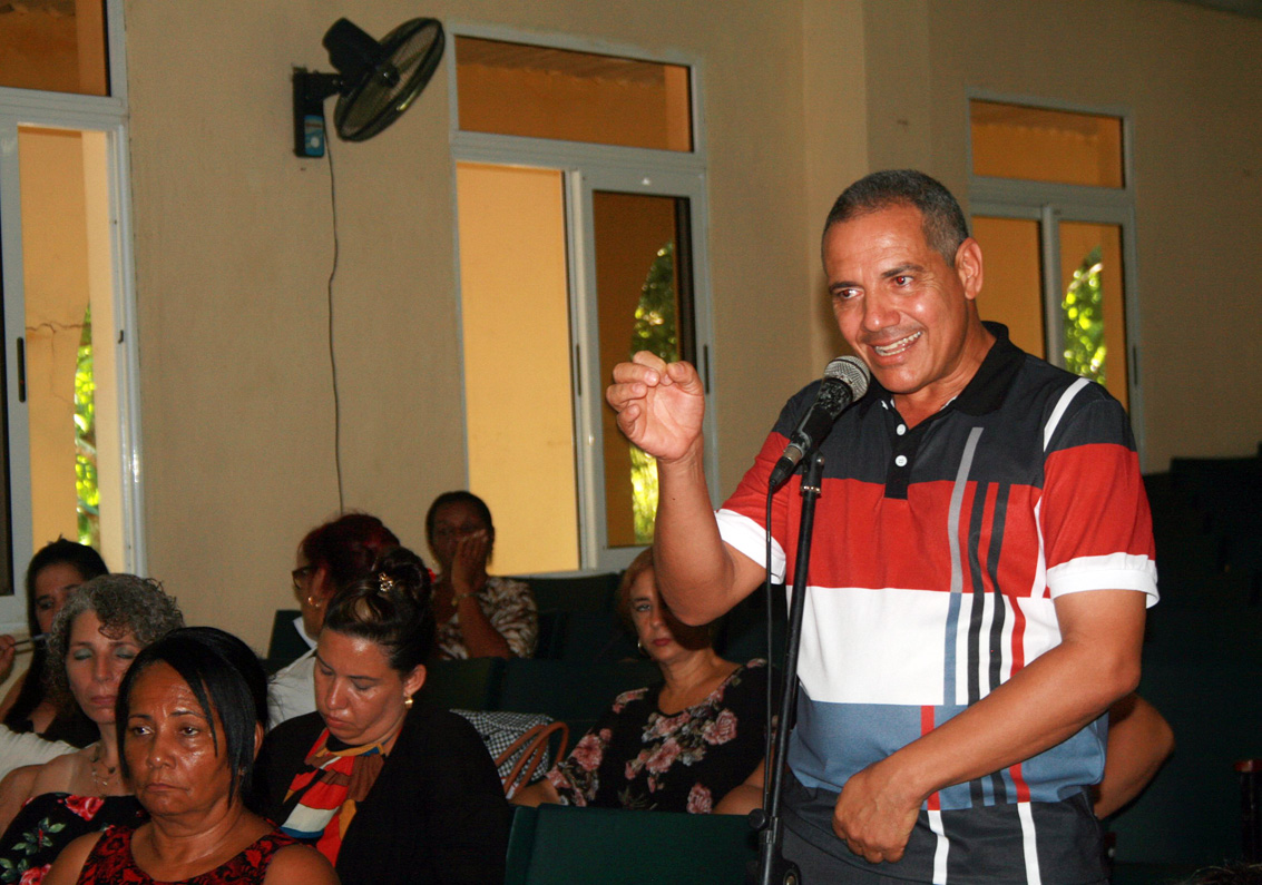 Lostrabajadore2 II Conferencia provincial Sindicato de la cultura