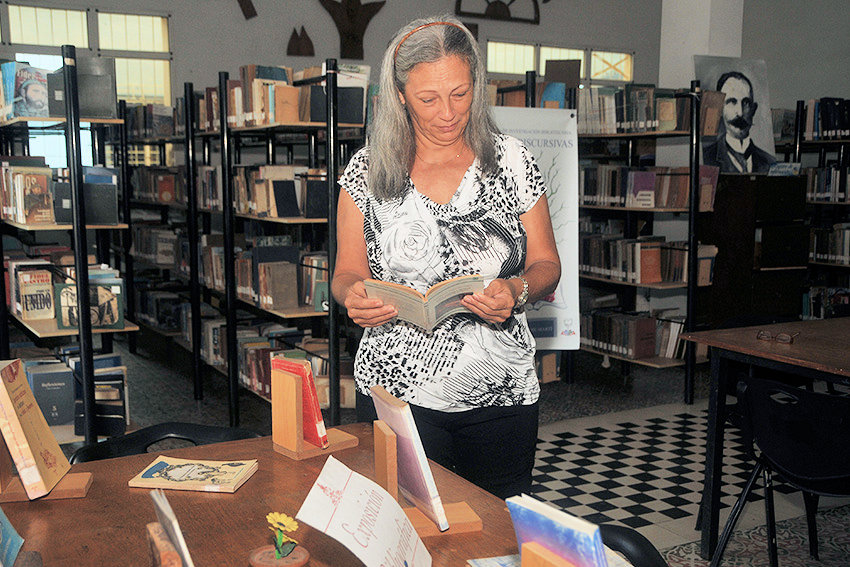 June 7, Day of the Cuban Librarian