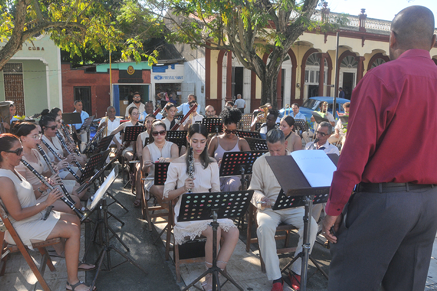 concierto parque maceo las tunas
