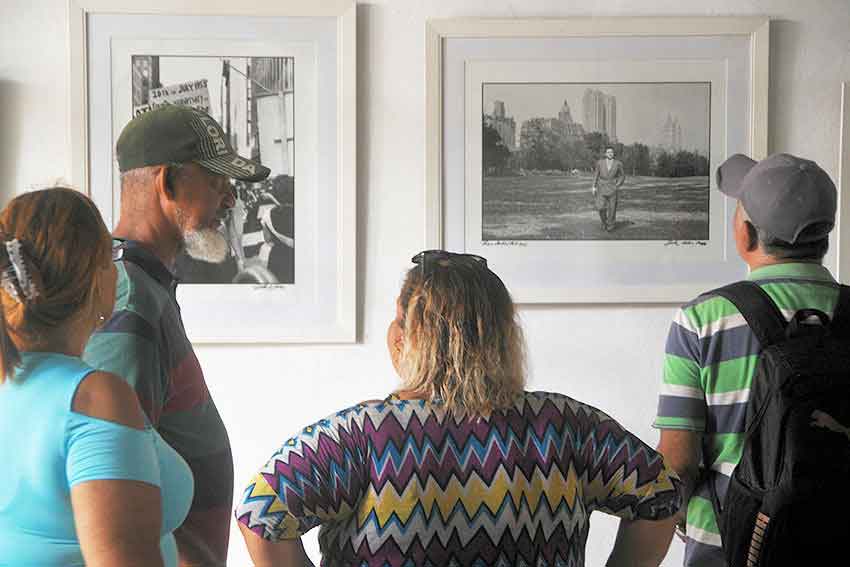 Expo fotográfica colectiva Fragmentos Épicos en galería taller Rita Longa.