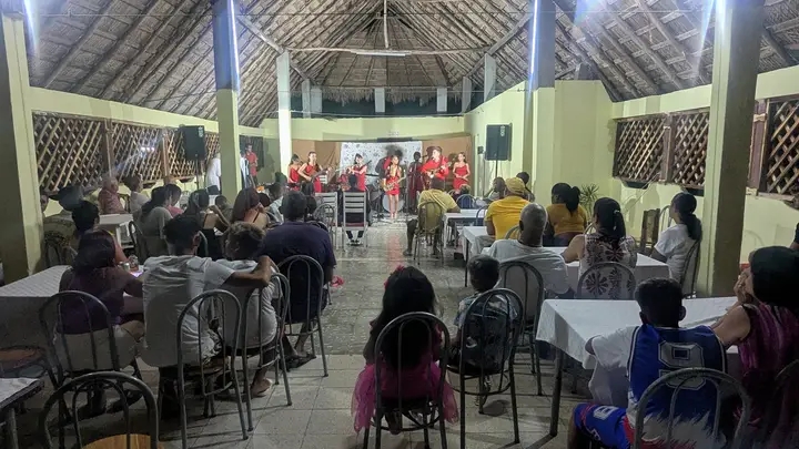 jovenes camag yela 4