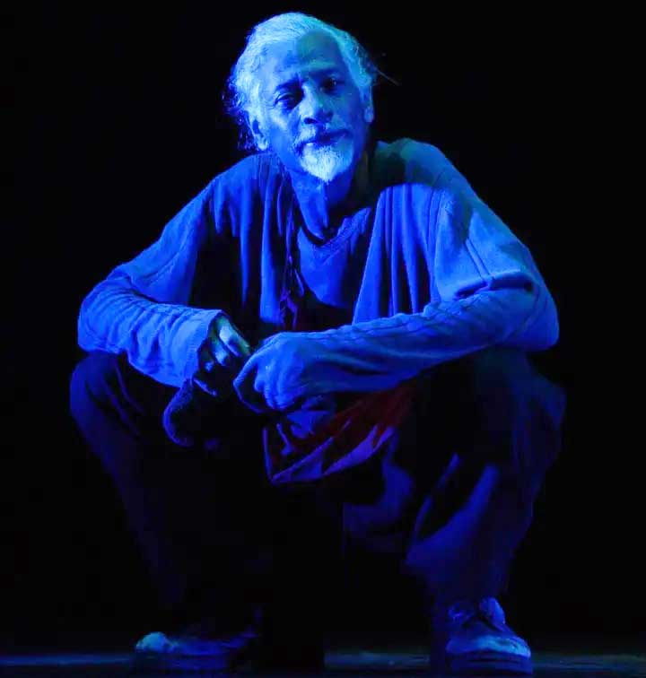 La puesta en escena para un solo actor de Campo minado despierta muchas emociones.