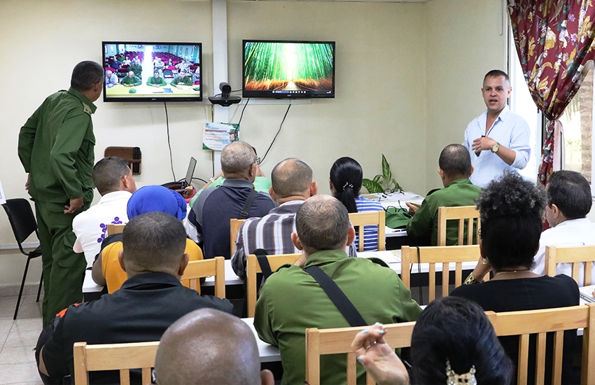 Bajar1 Ejercicio Nacional DC contra incendios forestales