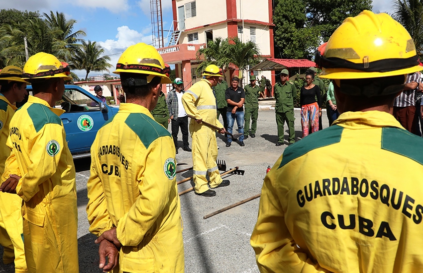 Bajar3 Ejercicio Nacional DC contra incendios forestales