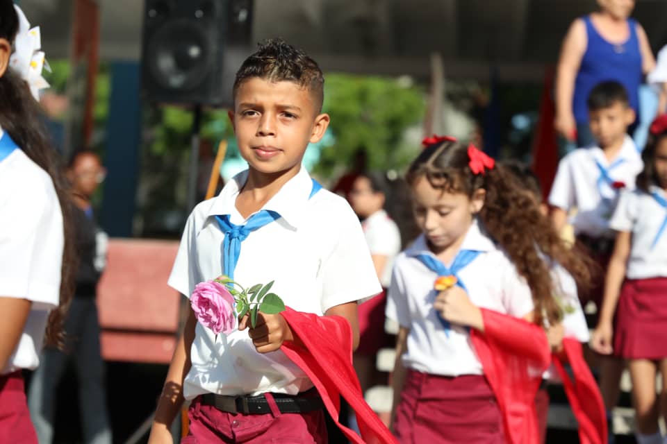 cambio de atributo pañoleta roja 2026 2