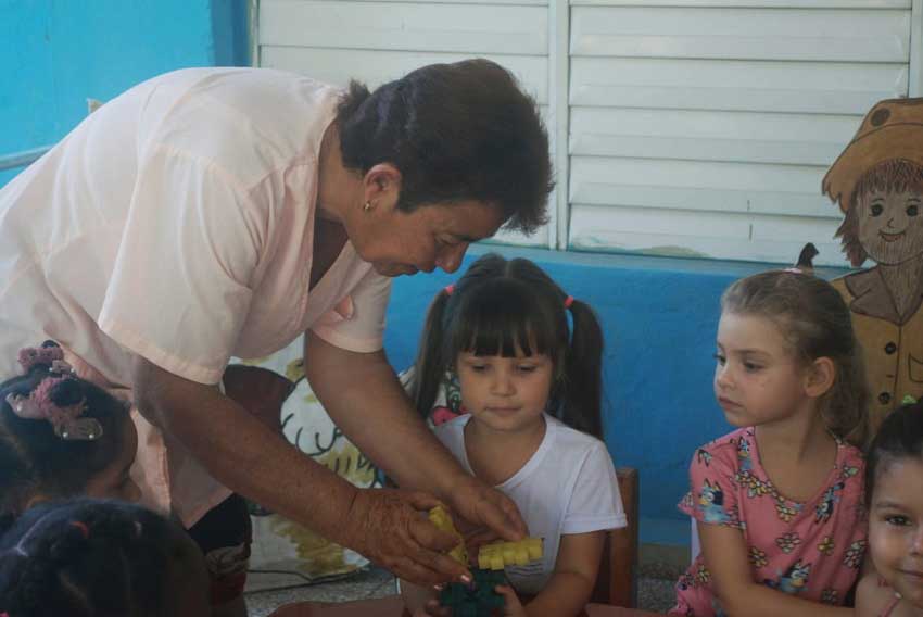 Ivia Ramos Galindo, educadora.