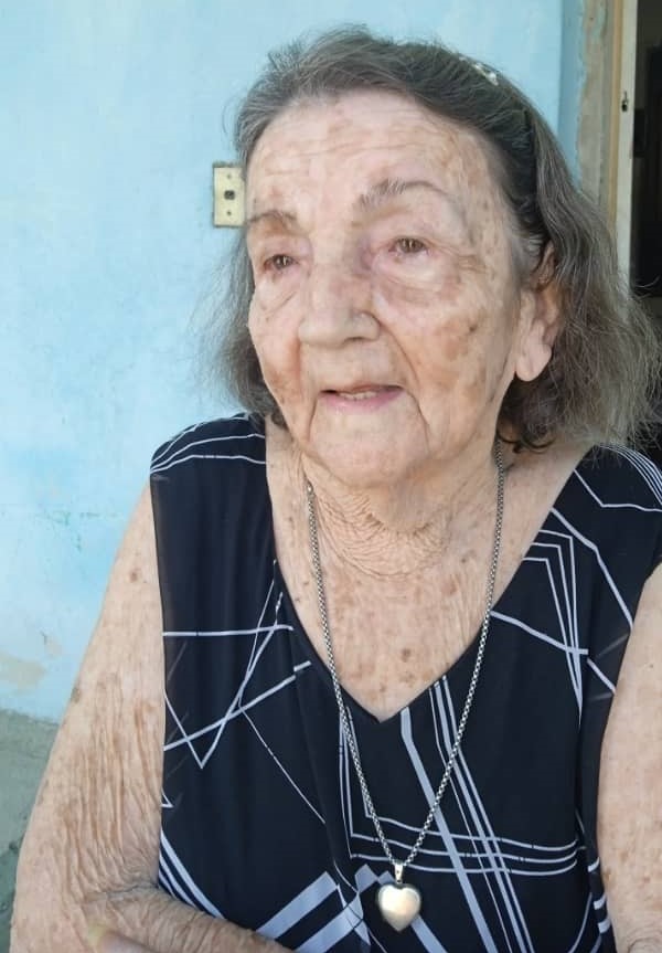 maestra de nueve décadas