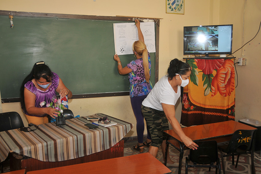 Schools get ready to receive the students