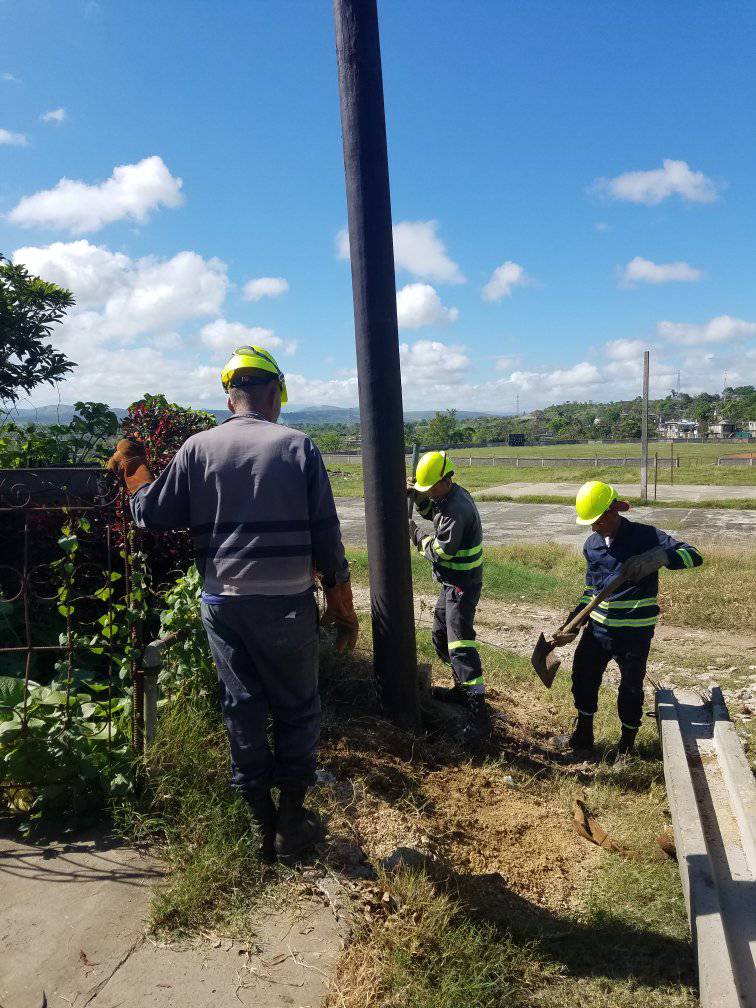 Eléctricos2 Contignete Vicente García San Luis Santiago de Cuba recuperación Melissa 1