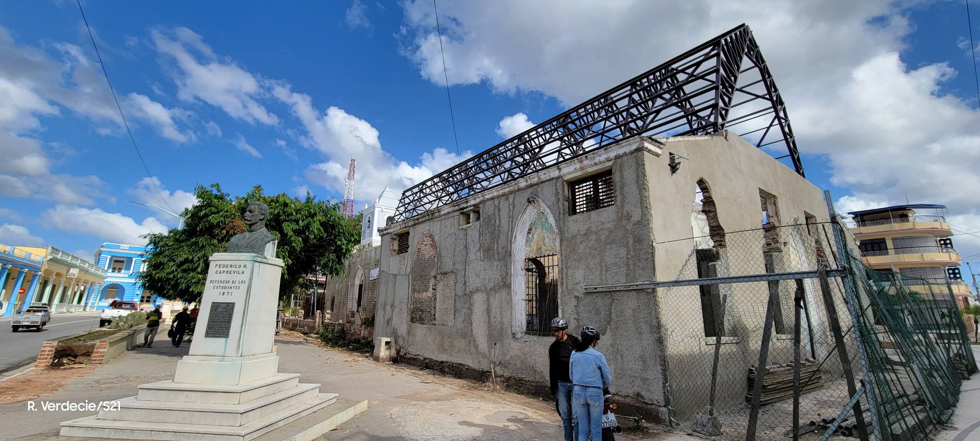 parroquia foto Raúl Verdecie 1