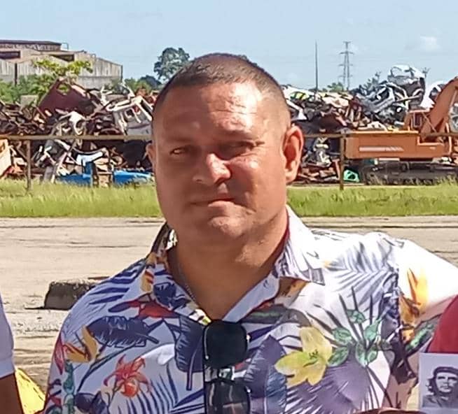 directivo de Empresa de materias primas