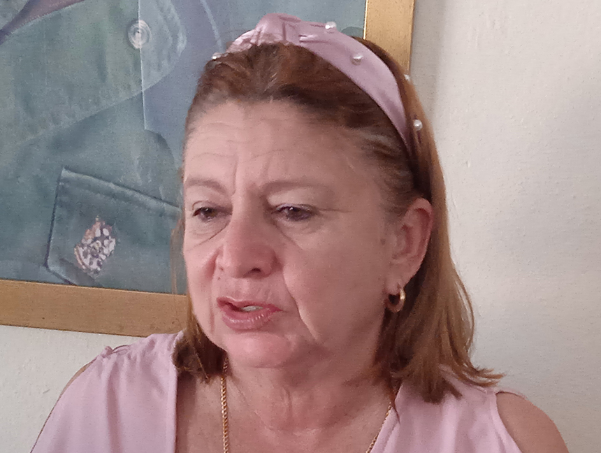 Lavoz1 Nelsy Polo Gutiéreez delagada al 22 Congreso de la CTC UEB Derivados Antonio Guiteras