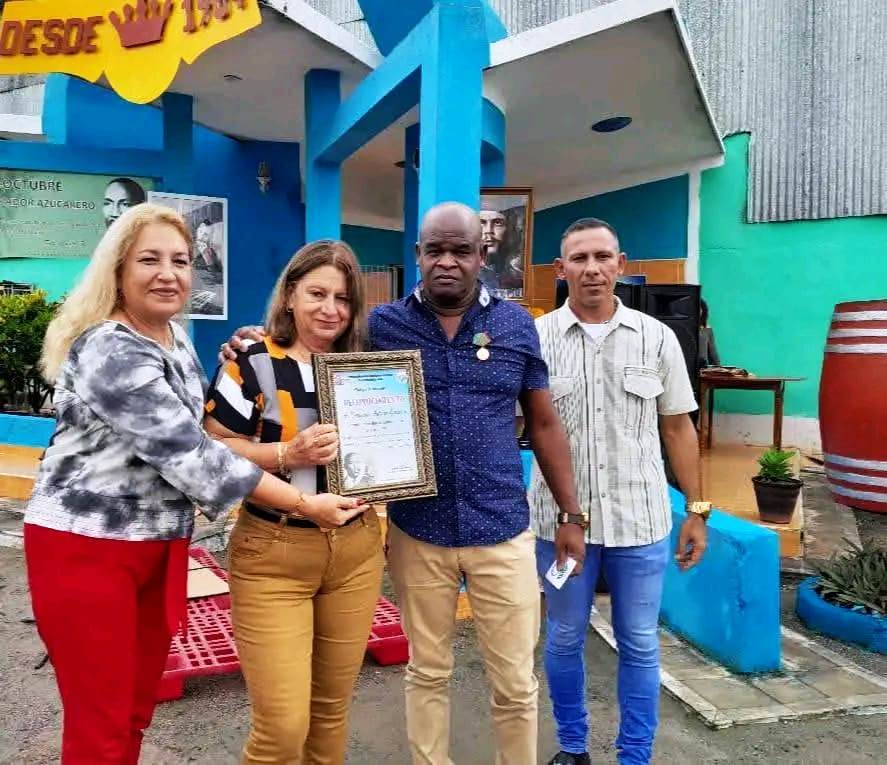 Lavoz2 Nelsy Polo Gutiéreez delagada al 22 Congreso de la CTC UEB Derivados Antonio Guiteras