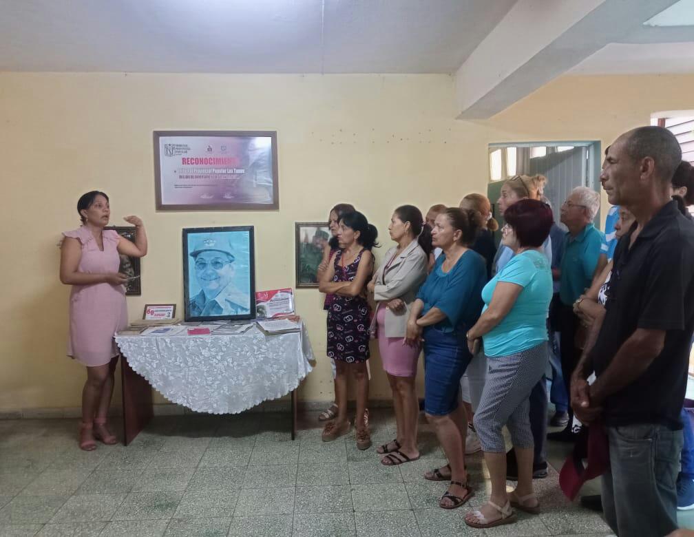 Matutinos especiales en Las Tunas respaldan a Raúl Castro 