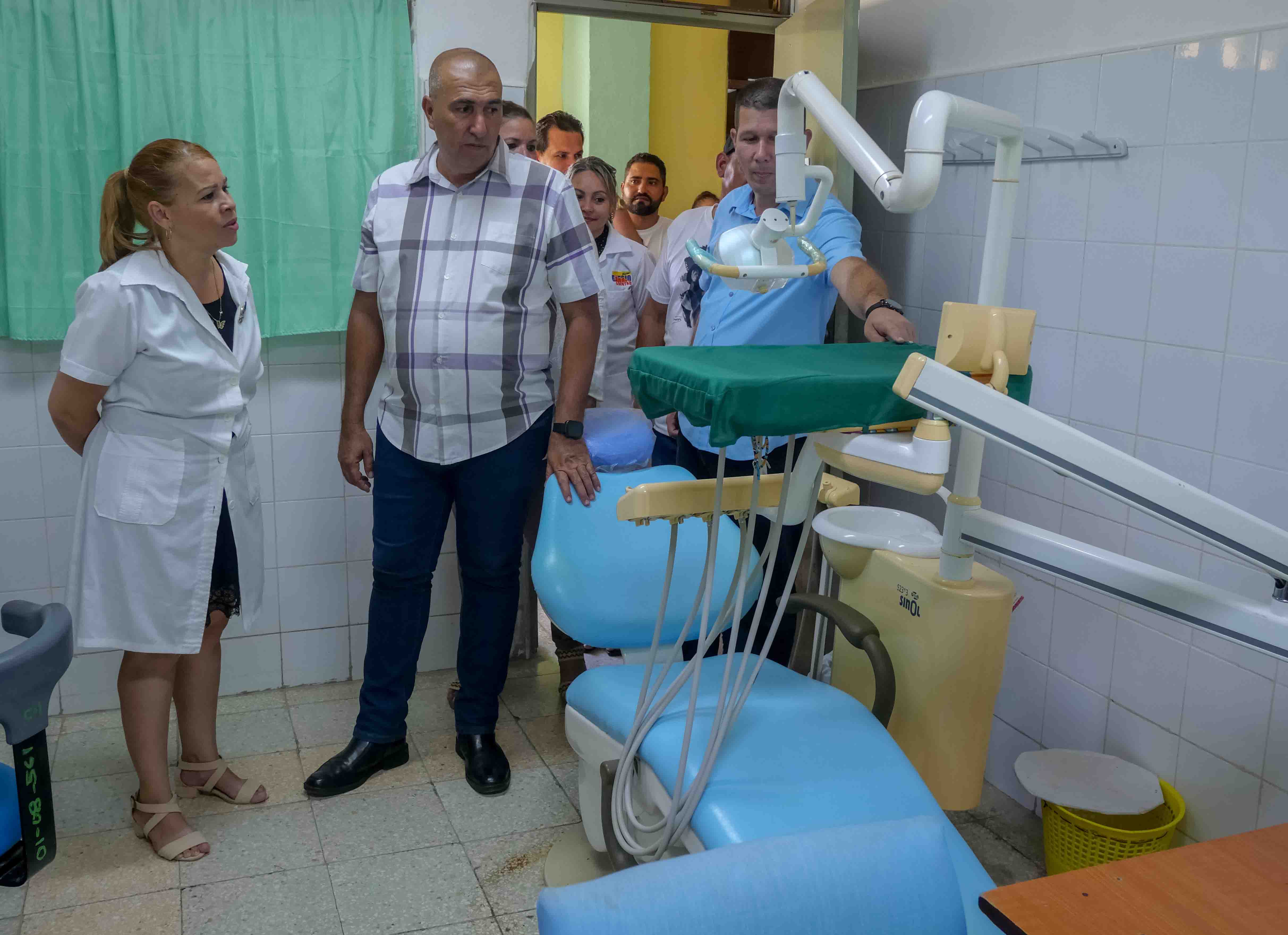 Renuevan1 Cínica dental 3 de Octubre