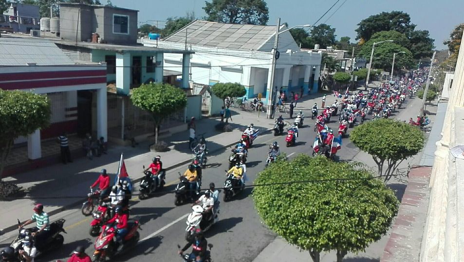 Caravans against blockade in Las Tunas