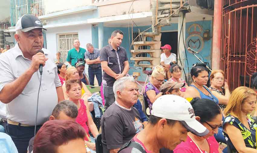 Asamblea de nominación de candidatos a delegados de Poder Popular