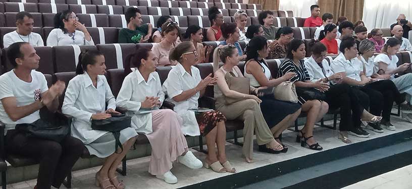 Asistentes a la conferencia inaugural del Observatorio Provincial de Drogas, Las Tunas
