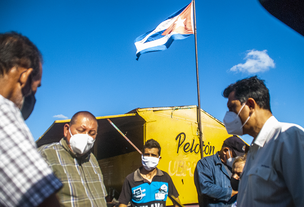 Highest political and governmental authorities of Las Tunas toured the municipality of Majibacoa.