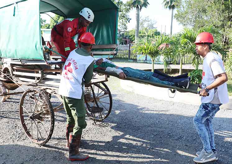 Territorial Defense Day held in Omaja, Majibacoa.