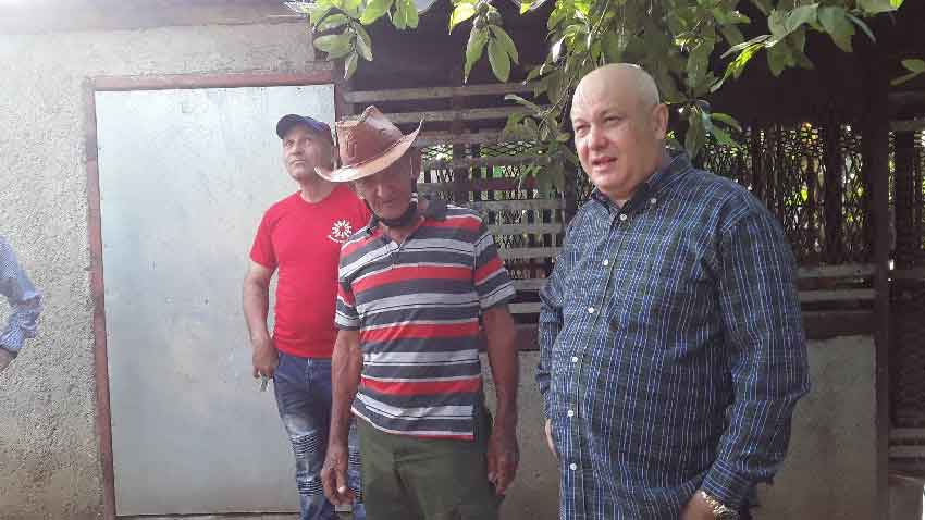 El viceprimer ministro de Cuba Jorge Luis Tapia Fonseca, visitó hoy la finca La Ceiba