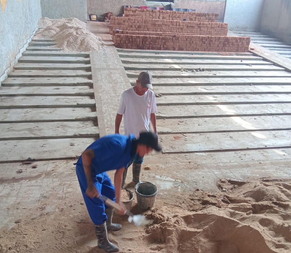 reparan cine teatro Manatí
