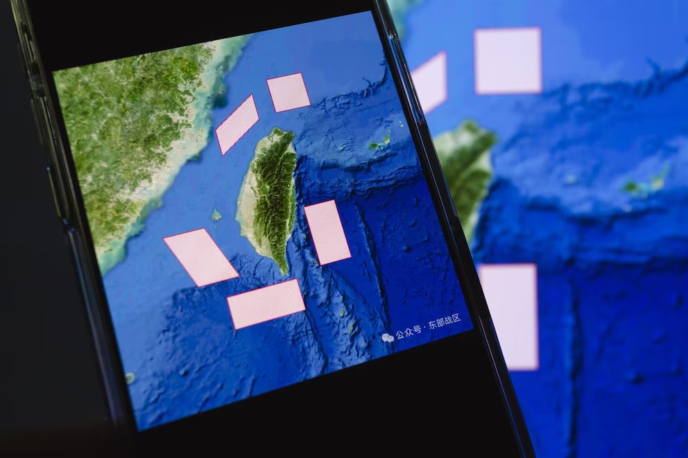 China plantó bandera 3