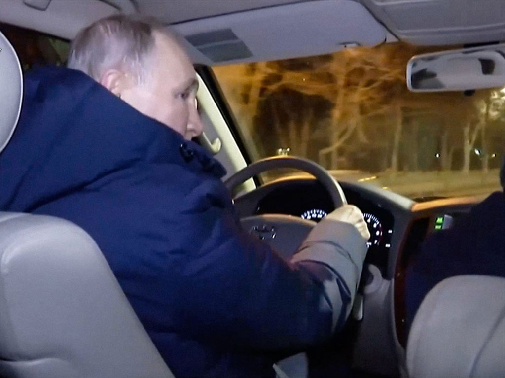 Putin Auto Mariupol