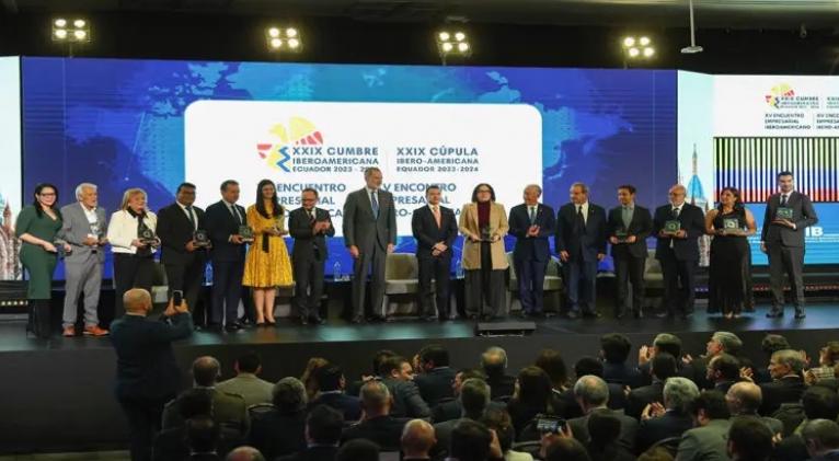 ecuador cumbre efe 768x432.jpg copia