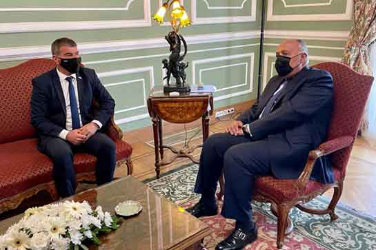 Talks between Egyptian Foreign Minister Sameh Shoukry and his Israeli counterpart, Gabi Ashkenazi
