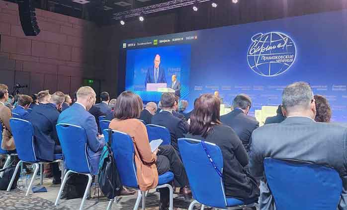  Ministro de Relaciones Exteriores de Rusia, Serguéi Lavrov, en el VIII Foro Internacional Lecturas de Primakov