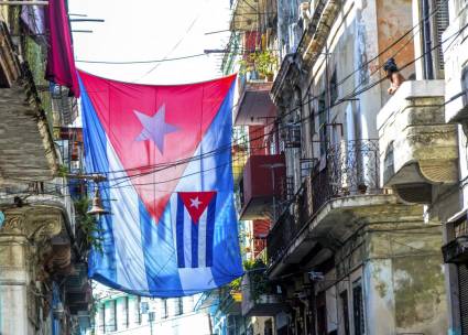 banderas cubanas