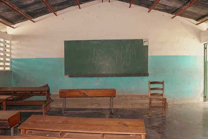 Schoolsin Haiti are disorganized due to insecurity.