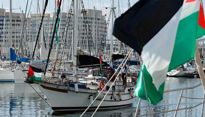 Desde la capital de Cataluña partirán 20 barcos, a los cuales se sumarán el resto al llegar a Túnez.