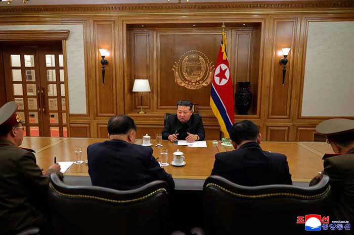 Presidente Kim Jong Un chequeó sector nuclear norcoreano.