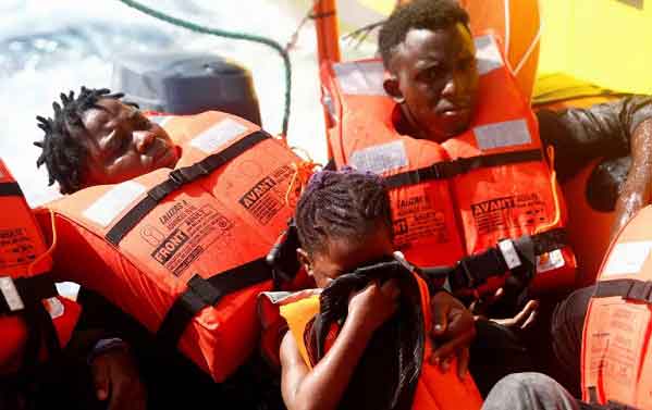 Nearly 400 migrants rescued in Mediterranean Sea