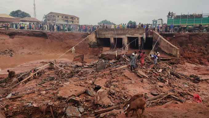 At least 200 people have died, approximately three thousand were displaced, and significant economic losses were registerd due to the heavy rains. 