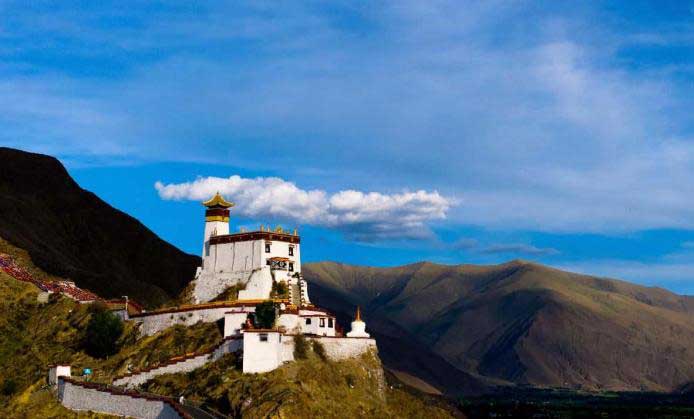 Yumbulagang, the first palace in southwest China's Xizang autonomous region.