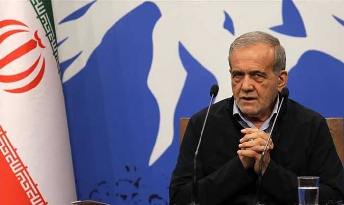 El mandatario cuestionó el significado de atacar hospitales, empresas farmacéuticas y centros de investigación médica.