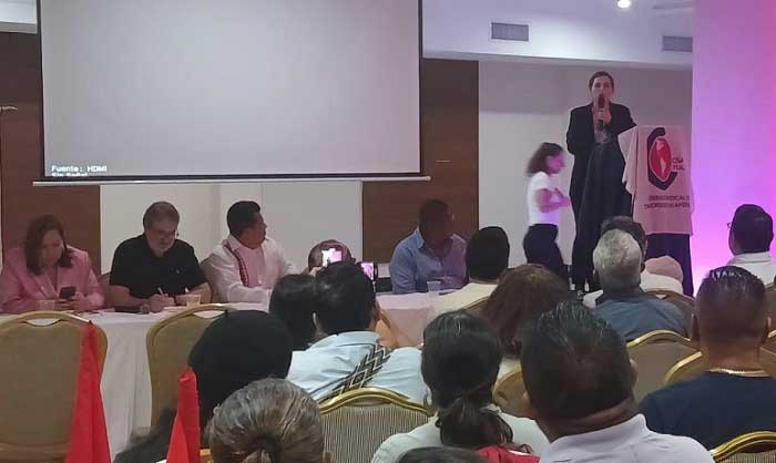 La estadía de la CSA concluyó con un acto de solidaridad con el sindicalismo panameño.