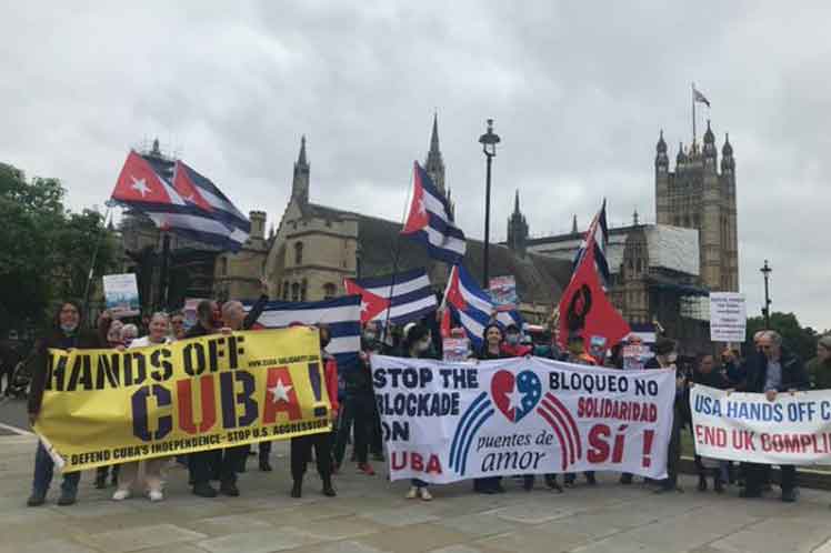 More than 50 cities hosted caravans against the blockade