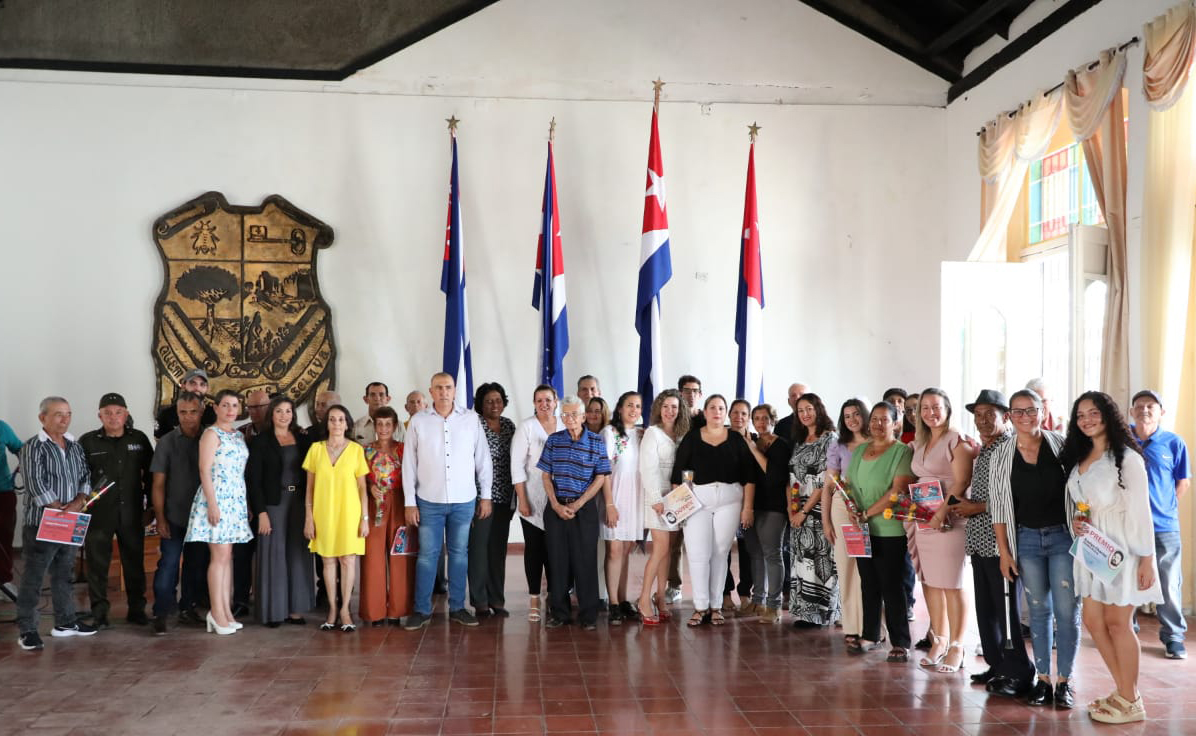 acto prensa las tunas 3