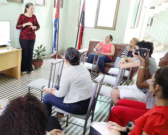 Hacer periodismo demanda superación constante.