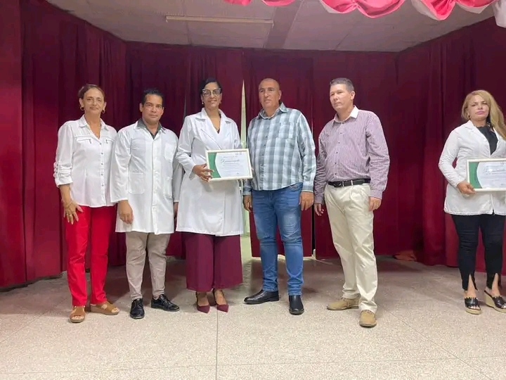 aniversario complejo salud 1