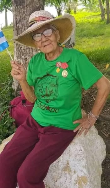 Luzmarda premio barrio